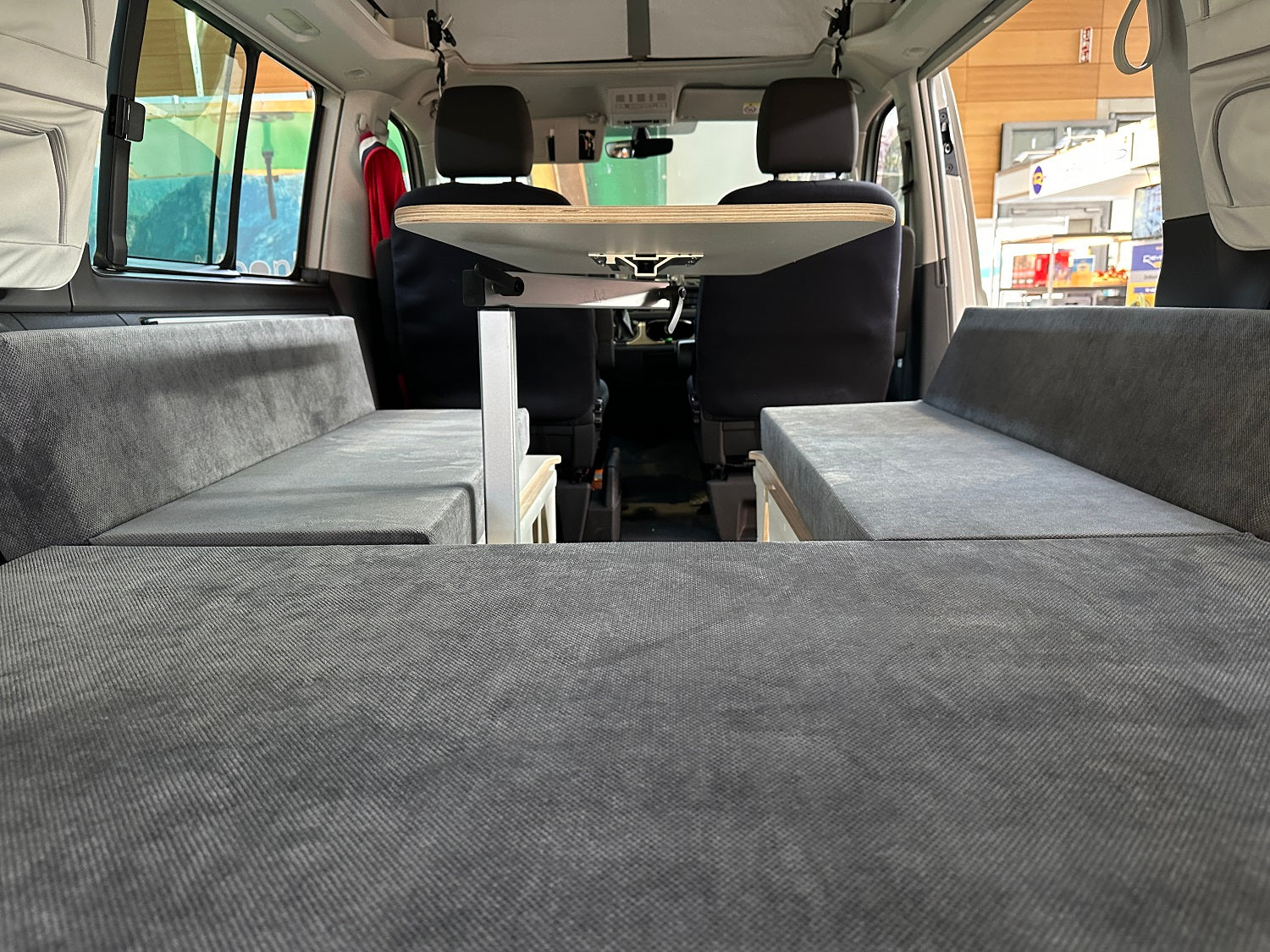 Moonbox Campingbox mit Tisch Van/Bus 124cm Modify Weiß