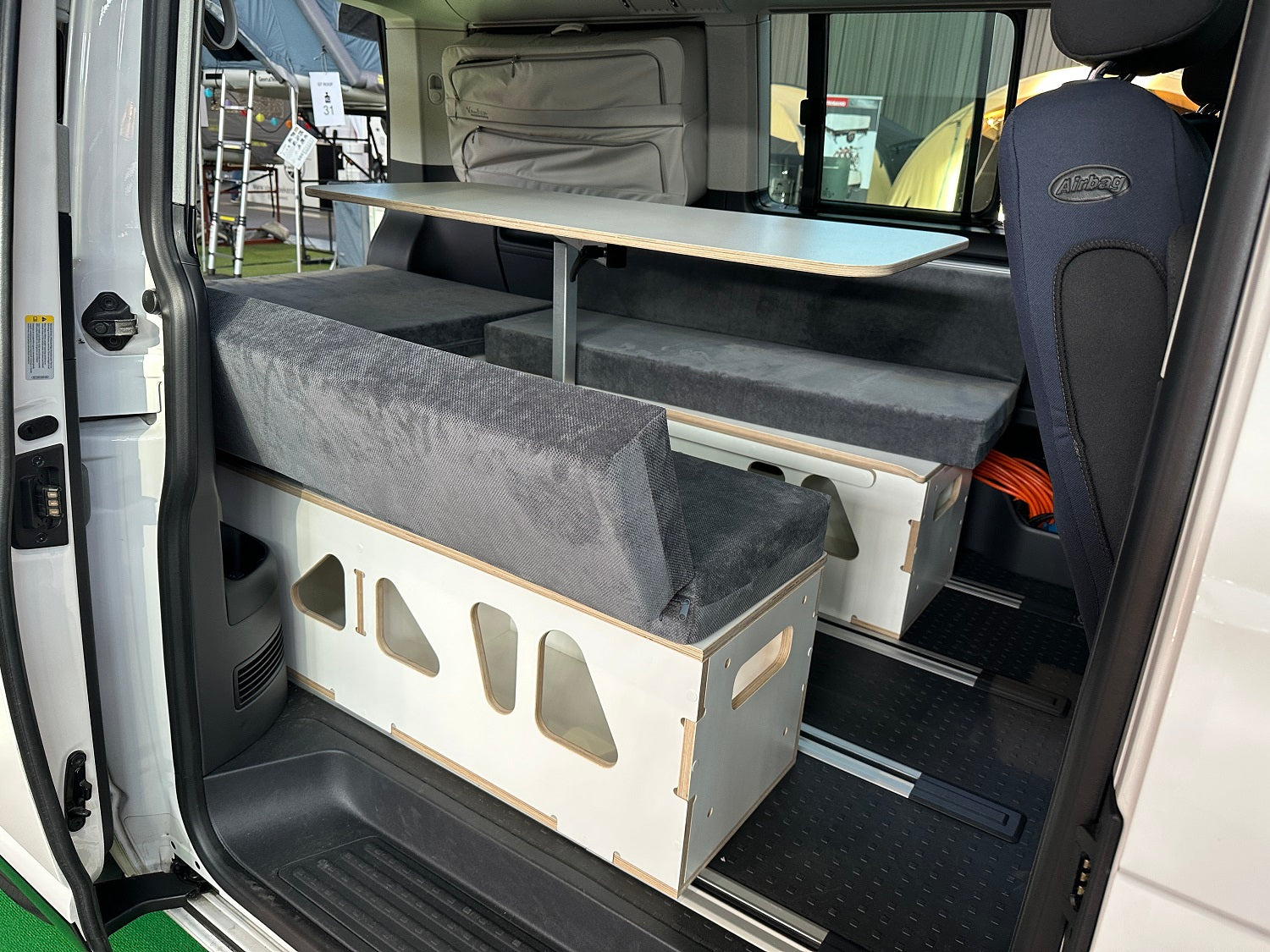 Moonbox Campingbox mit Tisch Van/Bus 124cm Modify Weiß