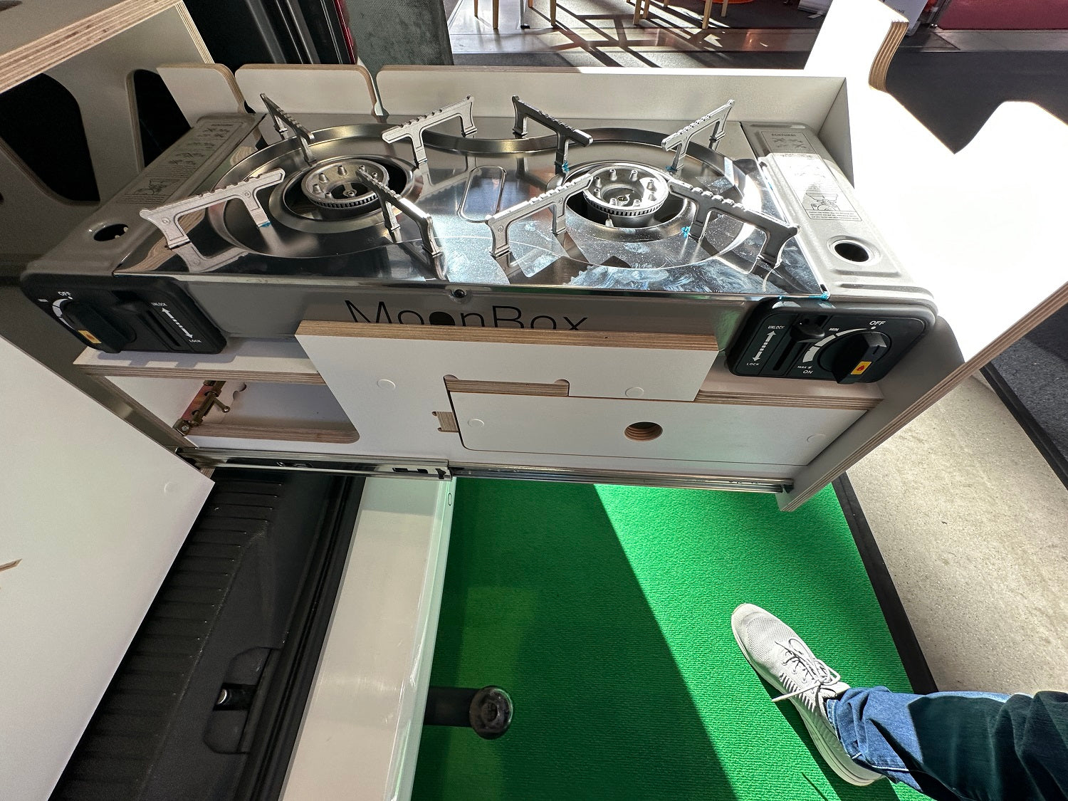Moonbox Campingbox mit Tisch Van/Bus 124cm Modify Weiß