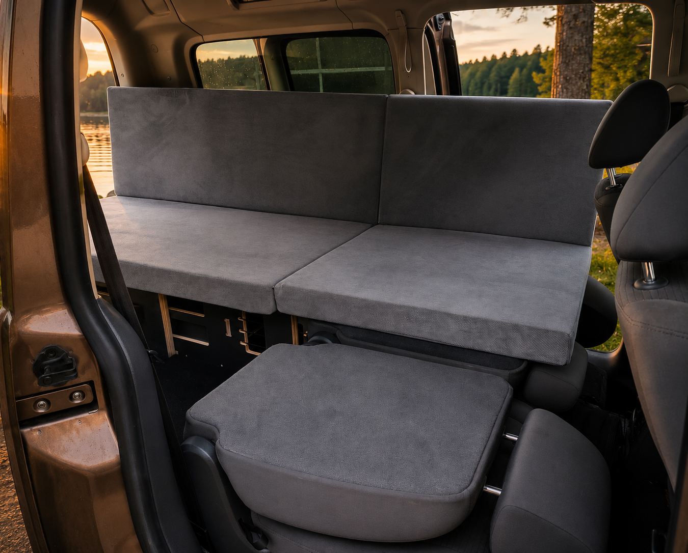 Moonbox Campingbox Schlafsystem Minivan 67cm CADDY Dunkelgrau
